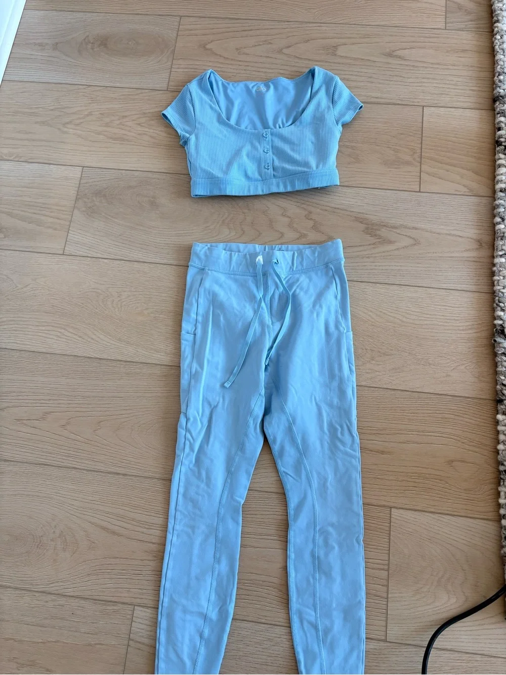 ALO Yoga Light Blue Ribbed Crop Top & Drawstring Leggings Set